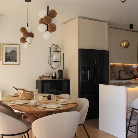 Cukarin, Modern Design, Free Parking,free Wifi アパート シベニク