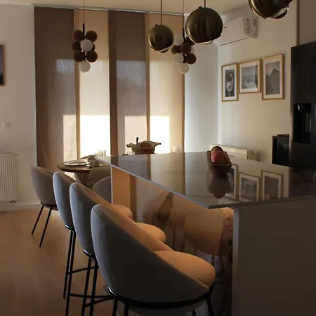 Cukarin, Modern Design, Free Parking,free Wifi アパート *