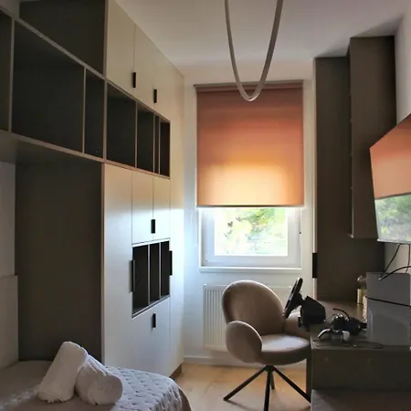 Cukarin, Modern Design, Free Parking,free Wifi *