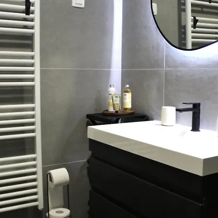 アパート Cukarin, Modern Design, Free Parking,free Wifi *