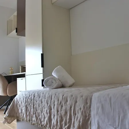 Cukarin, Modern Design, Free Parking,free Wifi