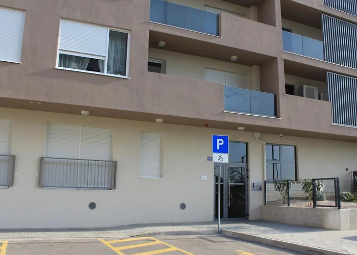 公寓 Cukarin, Modern Design, Free Parking,free Wifi *