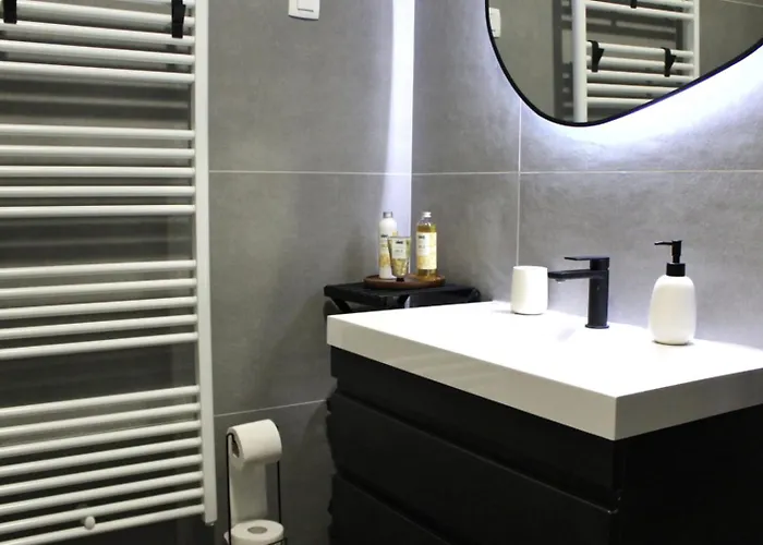 Appartement Cukarin, Modern Design, Free Parking,free Wifi *